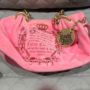 New juicy couture purse. Only used once